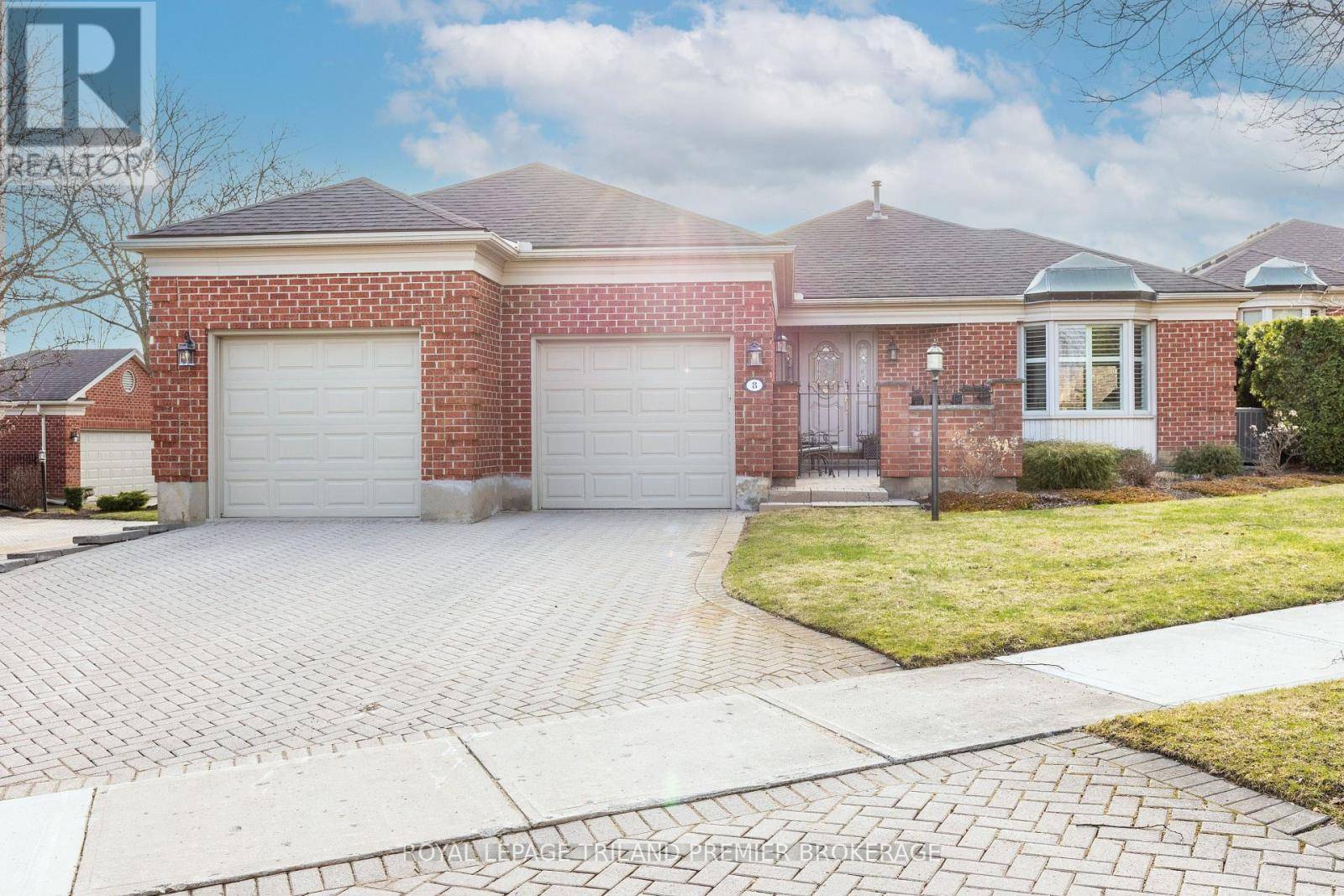 60 Rosecliffe CRES #8, London South (south C), ON N6K4E5