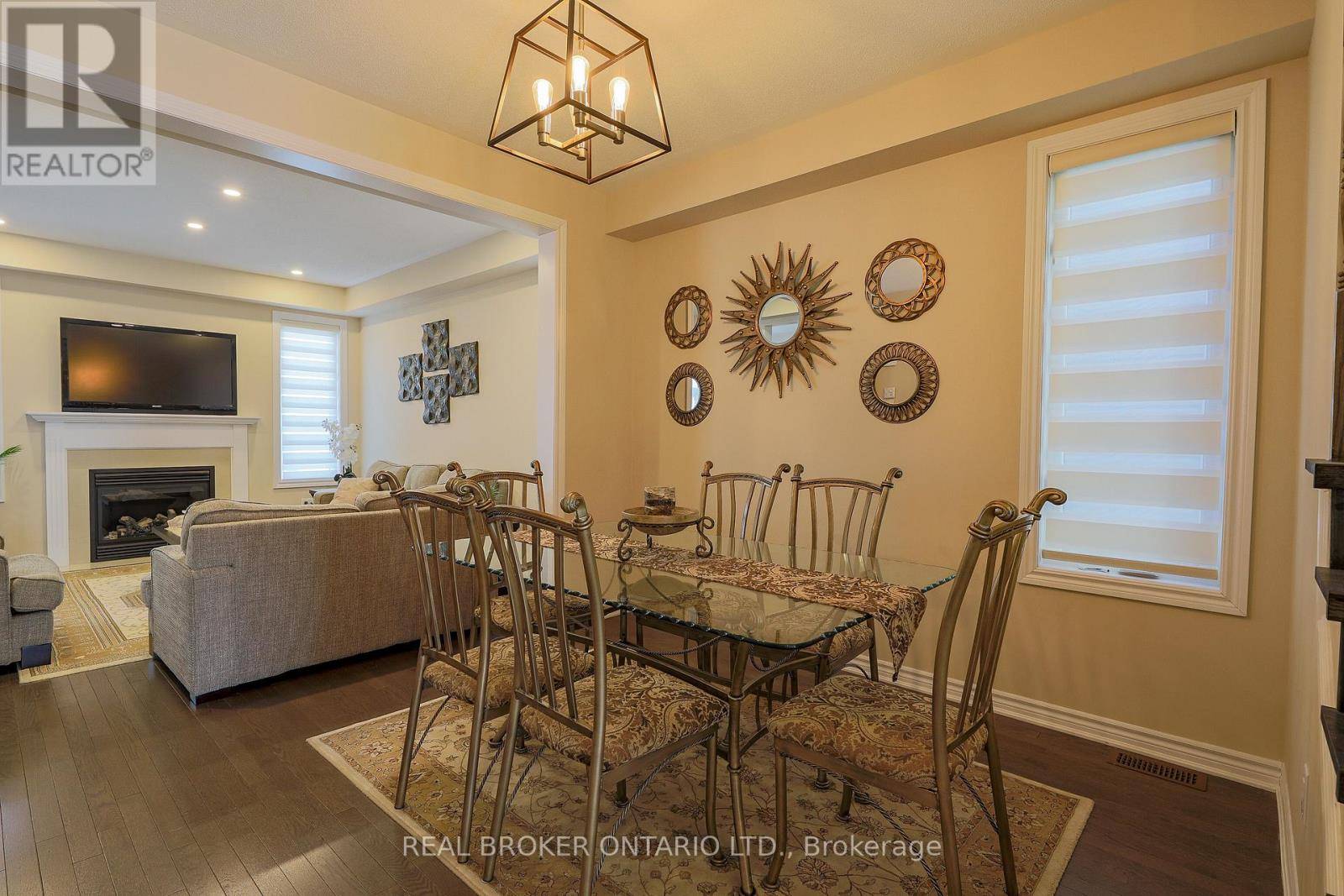 Ottawa, ON K2M3A6,229 MEADOWBREEZE DRIVE