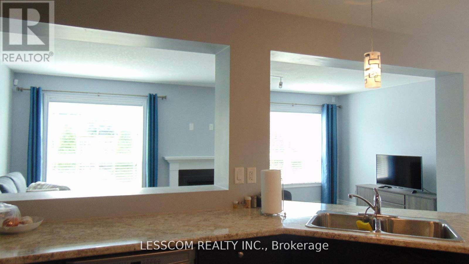 London, ON N6G5B4,1815 BROWN DRIVE