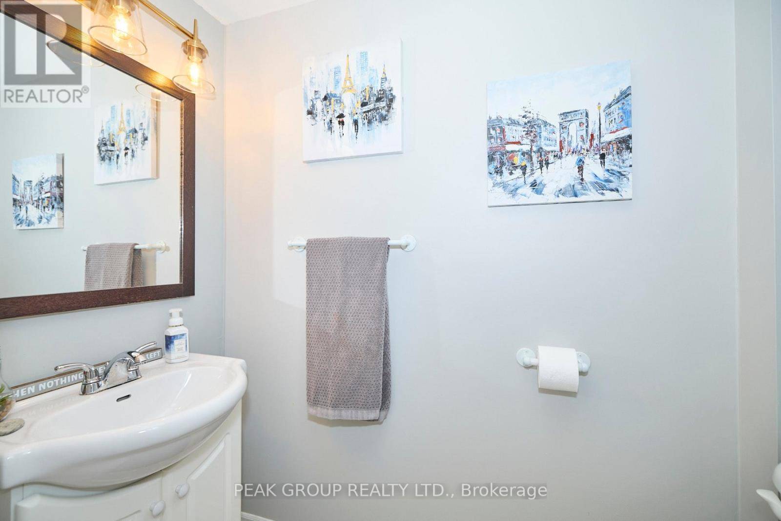 Niagara Falls (morrison), ON L2E0A1,6263 Valley WAY #4