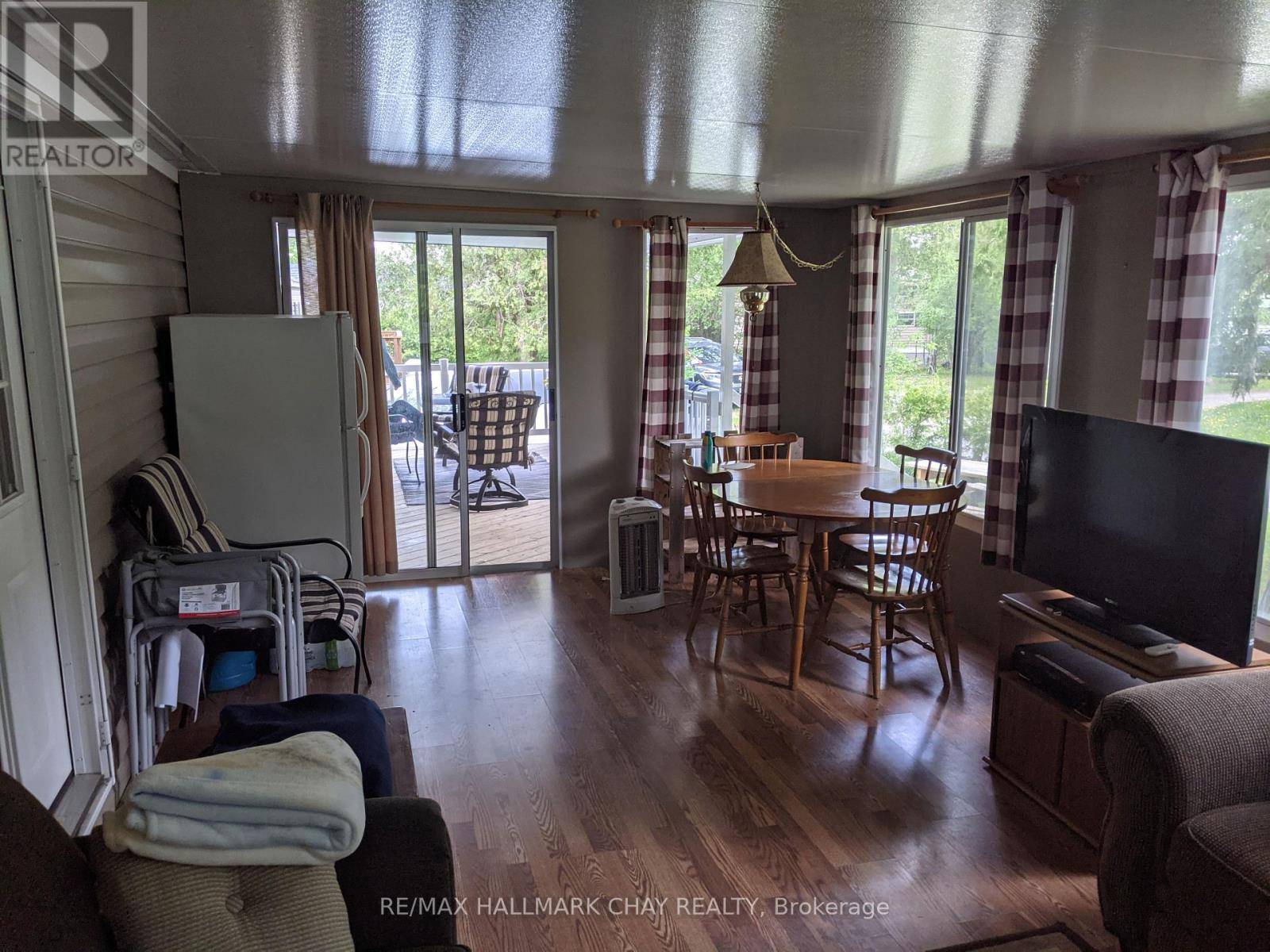 Kawartha Lakes (verulam), ON K0M1C0,236 NESTLE IN PARK ROAD