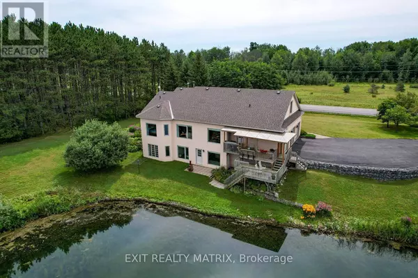2158 OLD PRESCOTT ROAD, Ottawa, ON K4P1L9