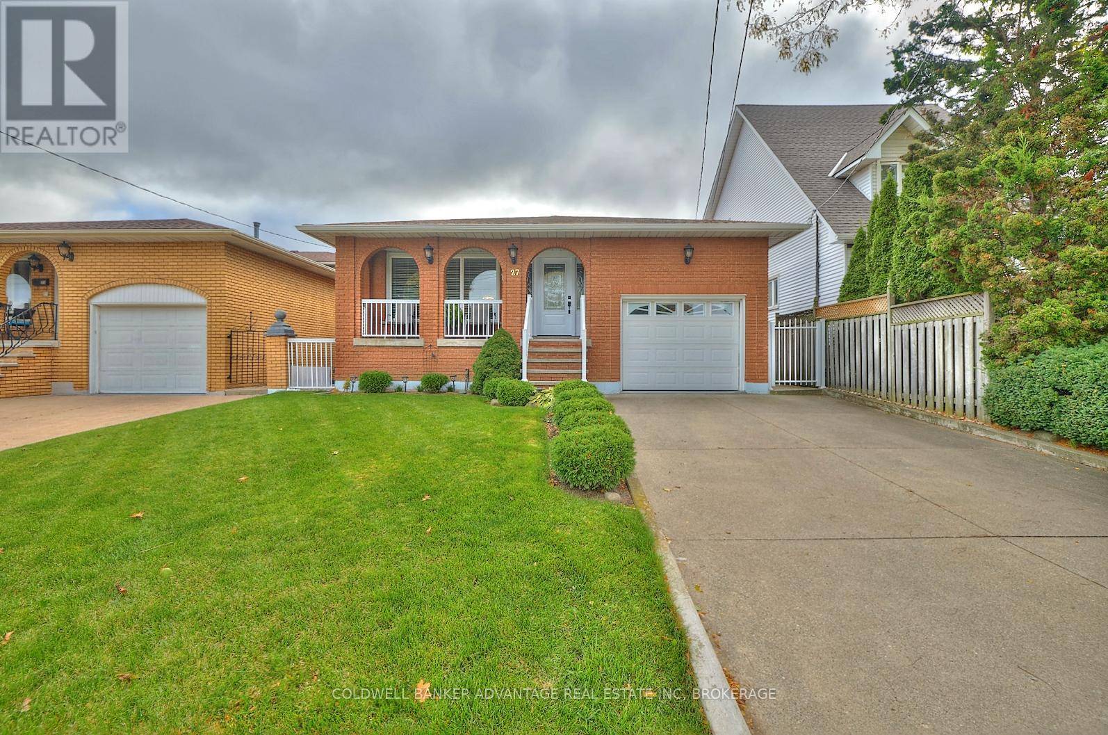 27 QUINN AVENUE, Hamilton (quinndale), ON L8W1K4