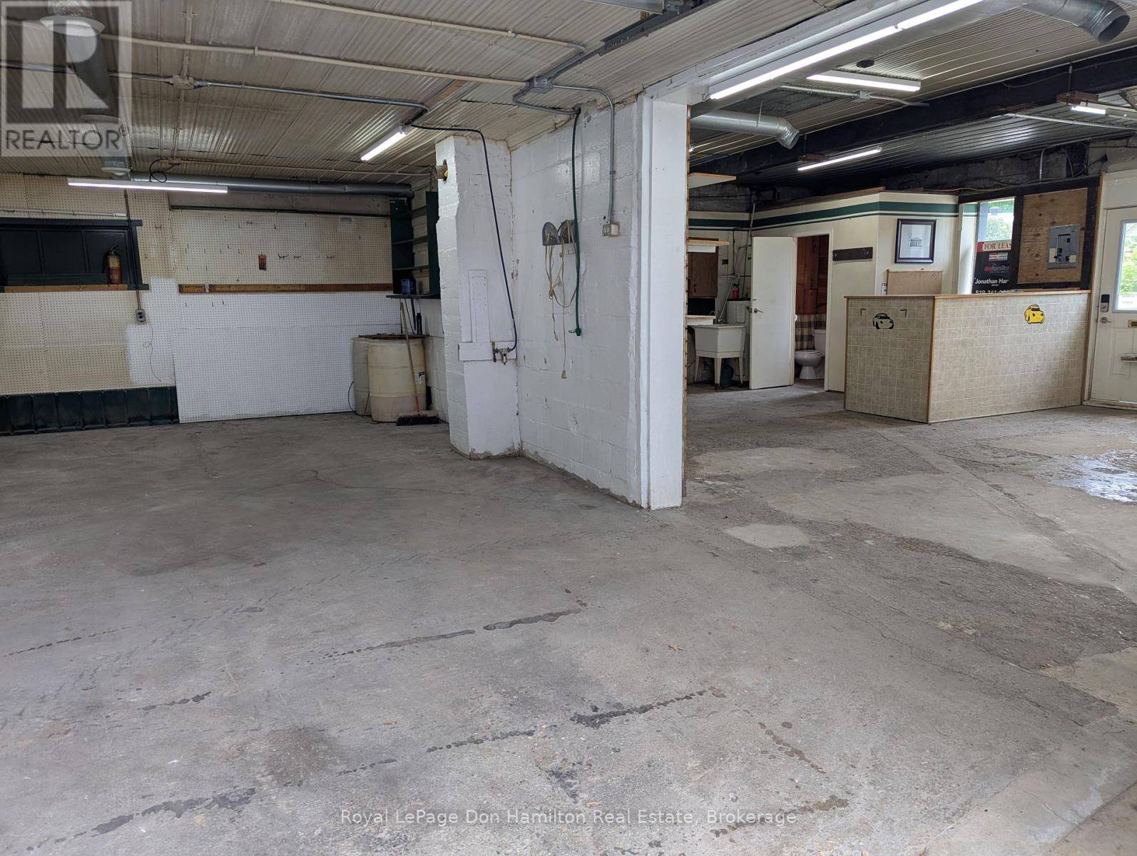 Minto, ON N0G1Z0,39 MILL STREET