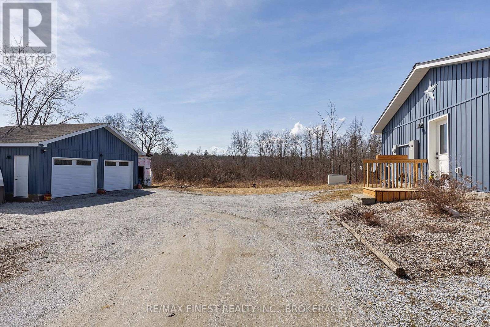 Frontenac (frontenac South), ON K0H1T0,1123 SECOND LAKE ROAD