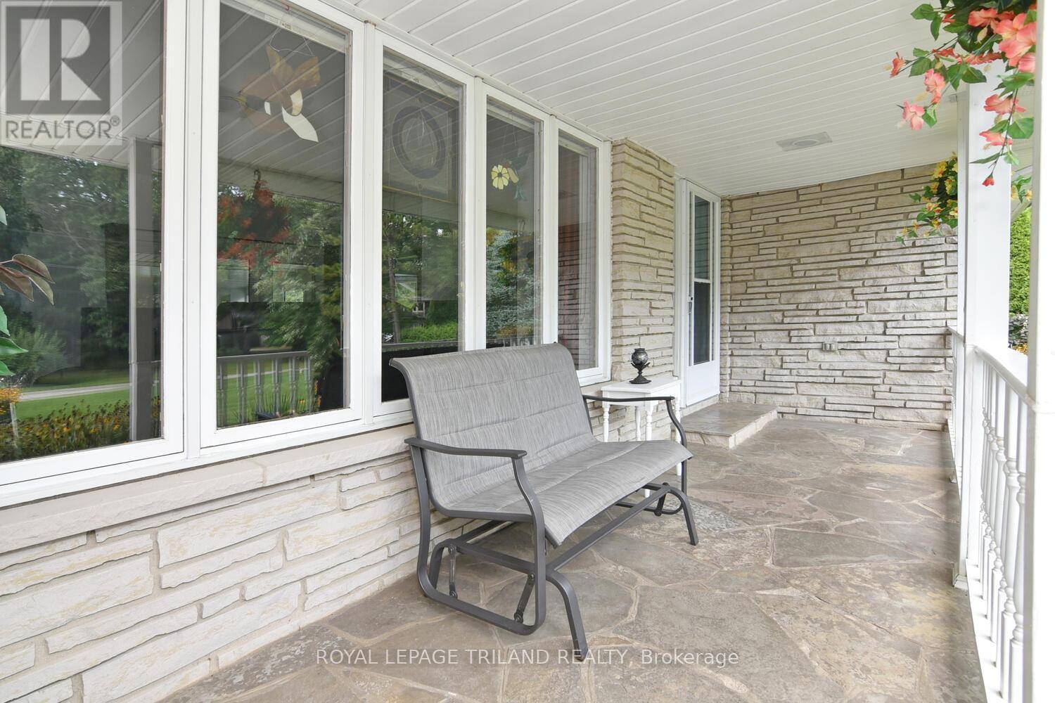 Lambton Shores (port Franks), ON N0M2L0,7752 ALFRED STREET