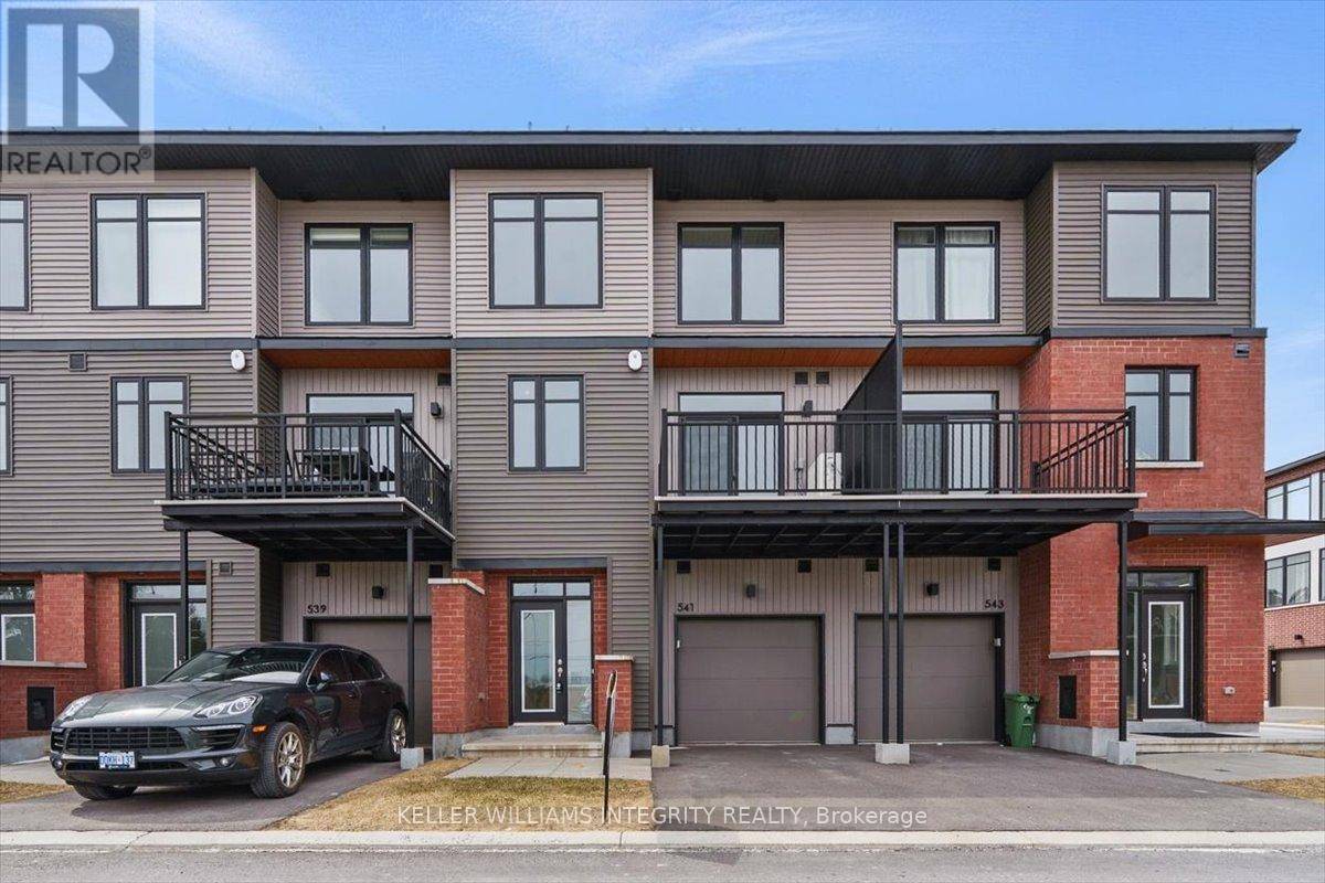 541 LOURMARIN PRIVATE, Ottawa, ON K4A5M2