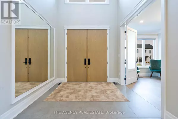 London, ON N6K4M7,341 MANHATTAN DRIVE S