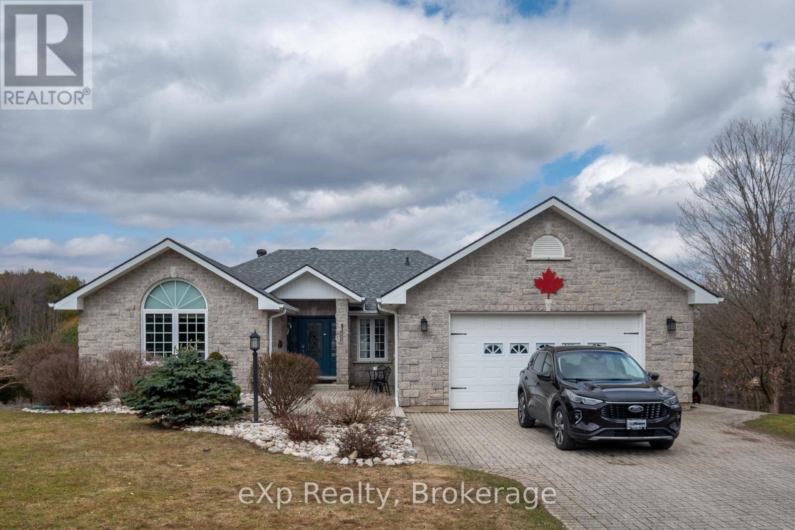Chatsworth, ON N0H1G0,822813 SIDEROAD 1