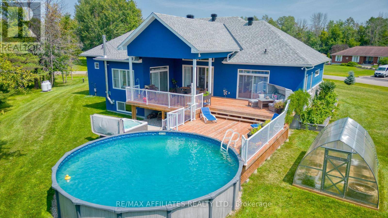 Rideau Lakes, ON K0G1L0,23 TUDOR CIRCLE