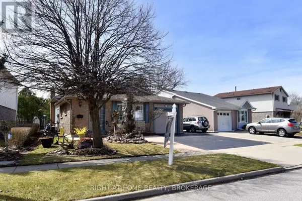 Cambridge, ON N1S4E8,105 BISMARK DRIVE