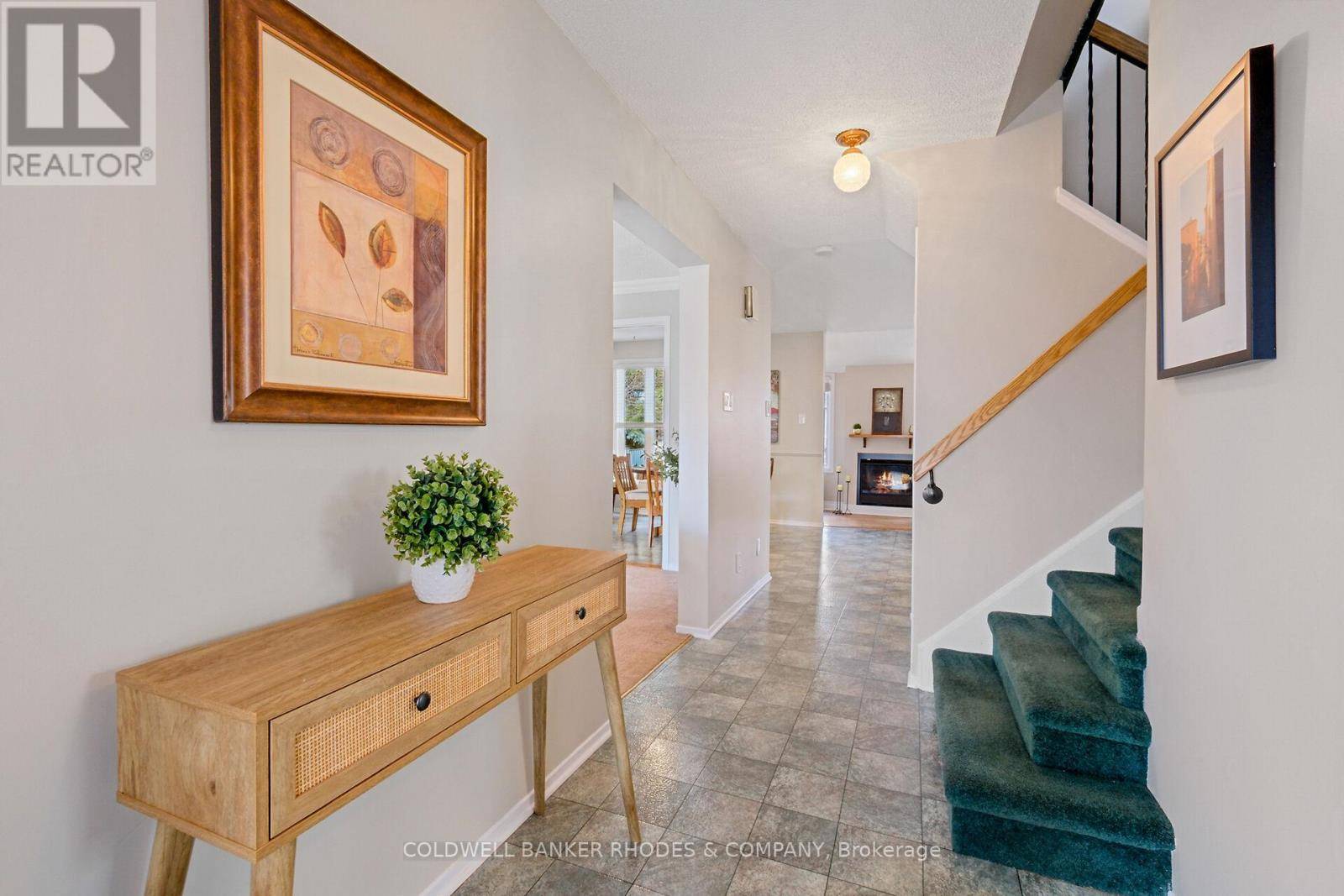 Ottawa, ON K1J9A7,2184 EAST ACRES ROAD