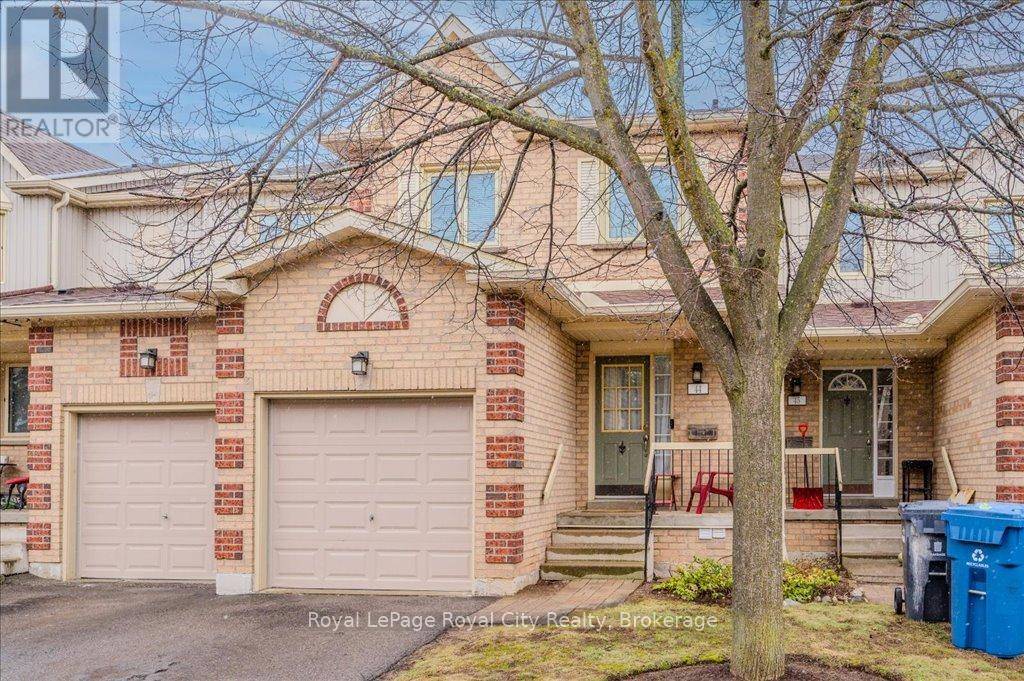 Guelph (dovercliffe Park/old University), ON N1G4T6,302 College AVE West #44