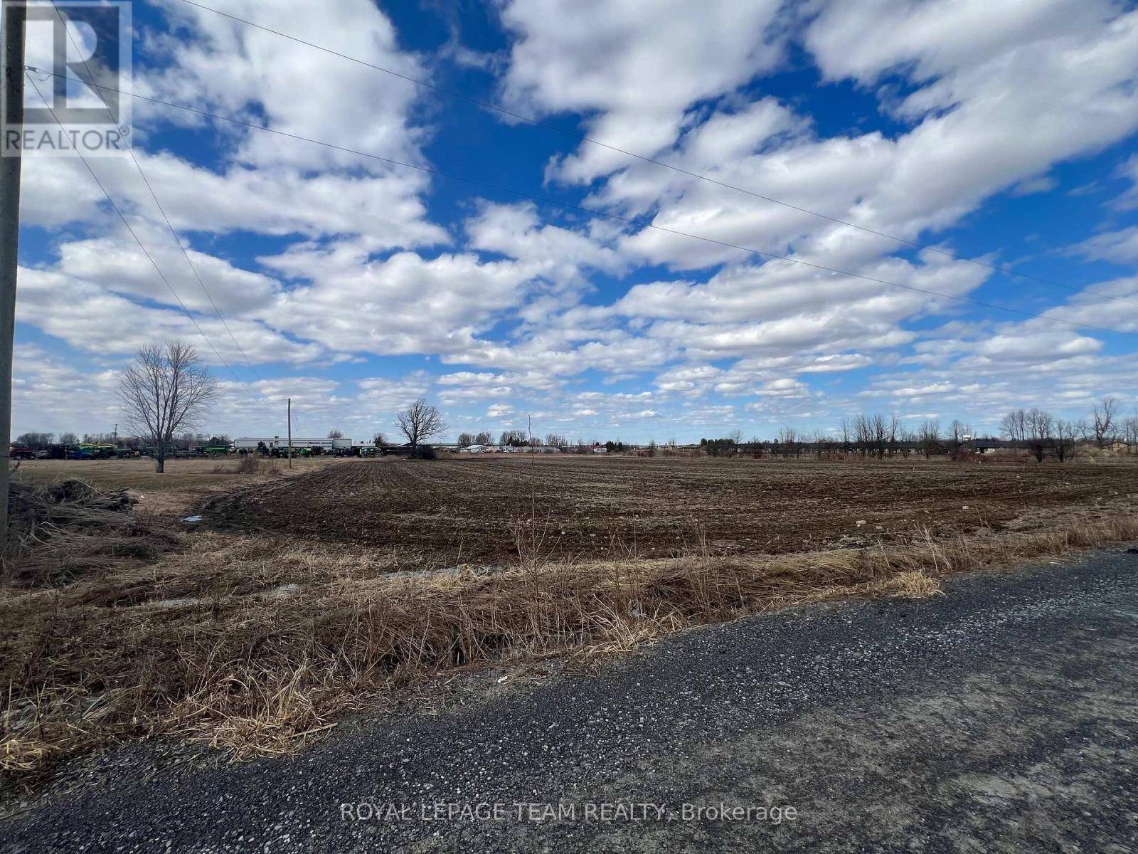North Dundas, ON K0C2K0,2227 COUNTY ROAD 31 ROAD