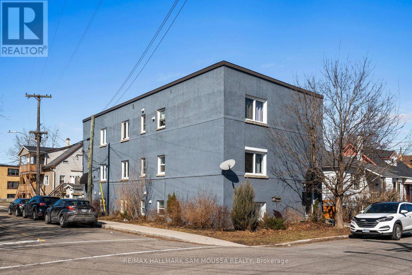 Ottawa, ON K1L6J7,329 RICHELIEU AVENUE