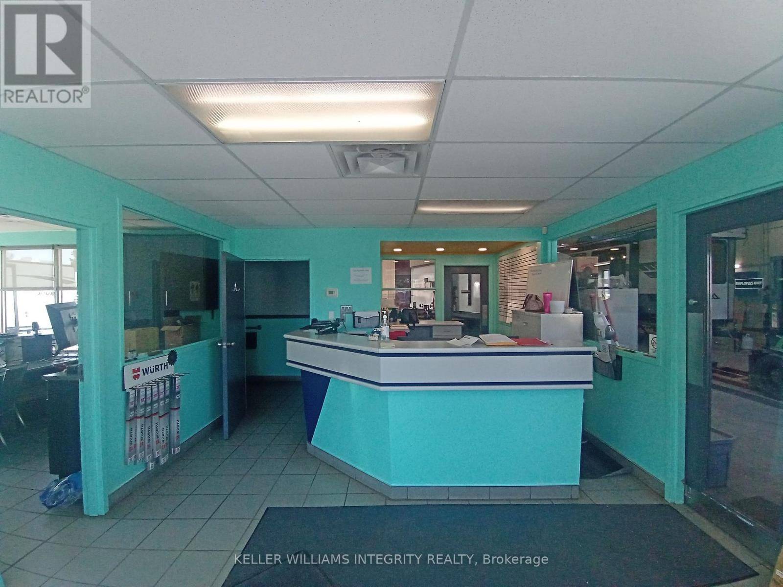 Clarence-rockland, ON K4K1A2,2724 LAURIER STREET