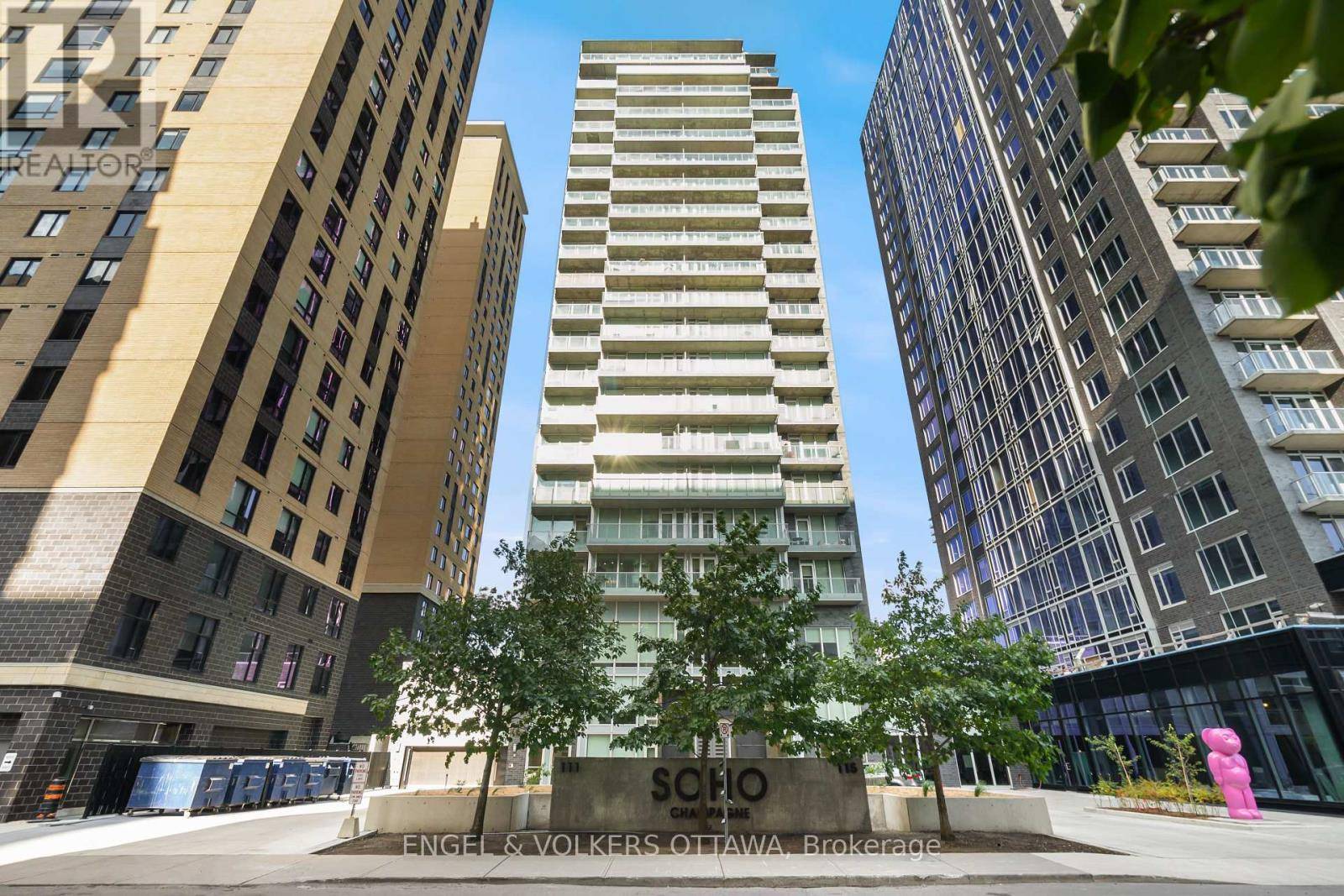 111 Champagne AVE South #807, Ottawa, ON K1S5V3