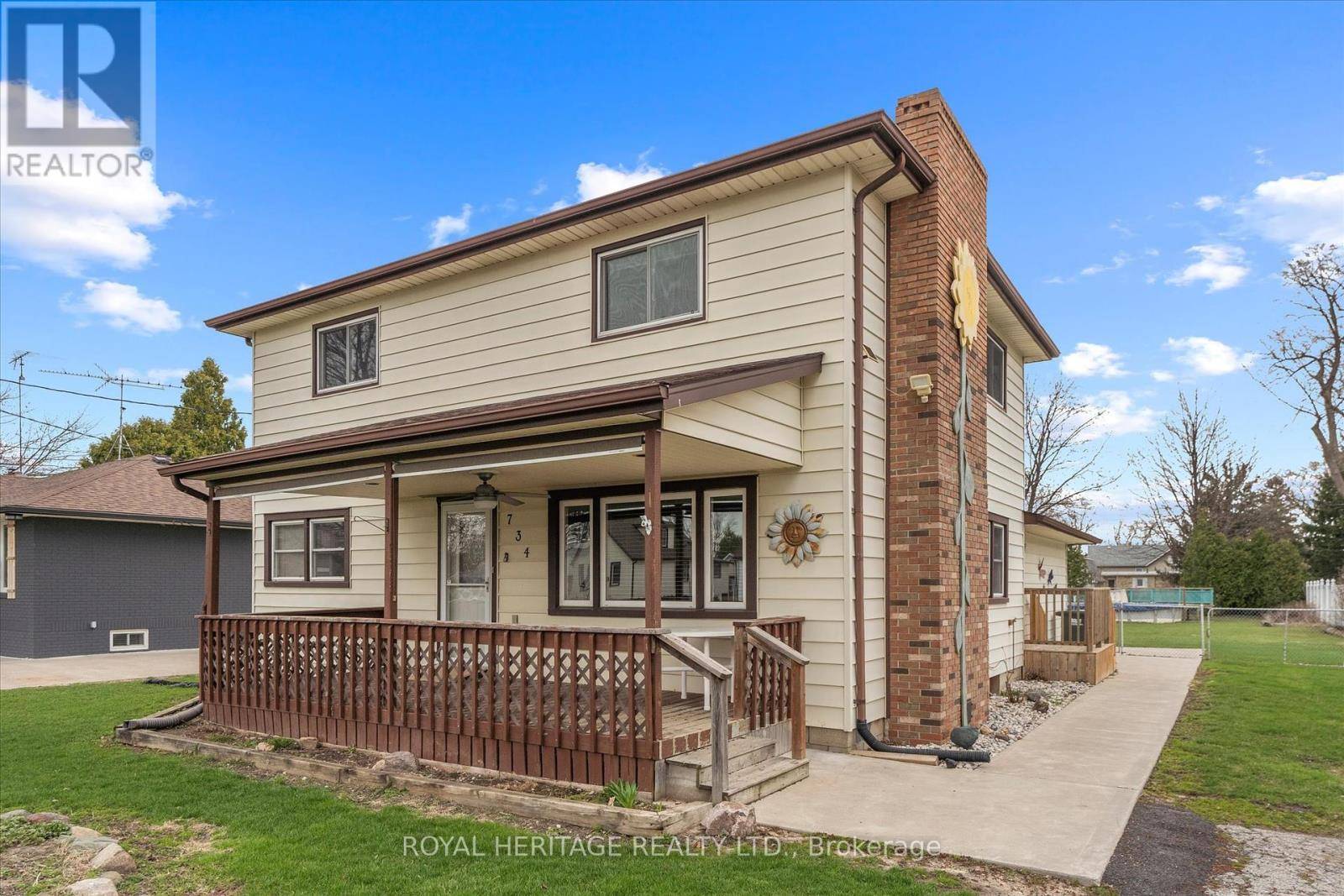 Tecumseh, ON N8N2A3,734 WILLIAM STREET