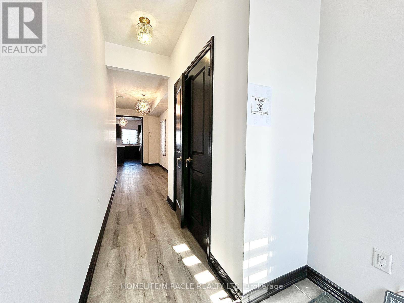 Southgate, ON N0C1B0,318 RIDLEY CRESCENT