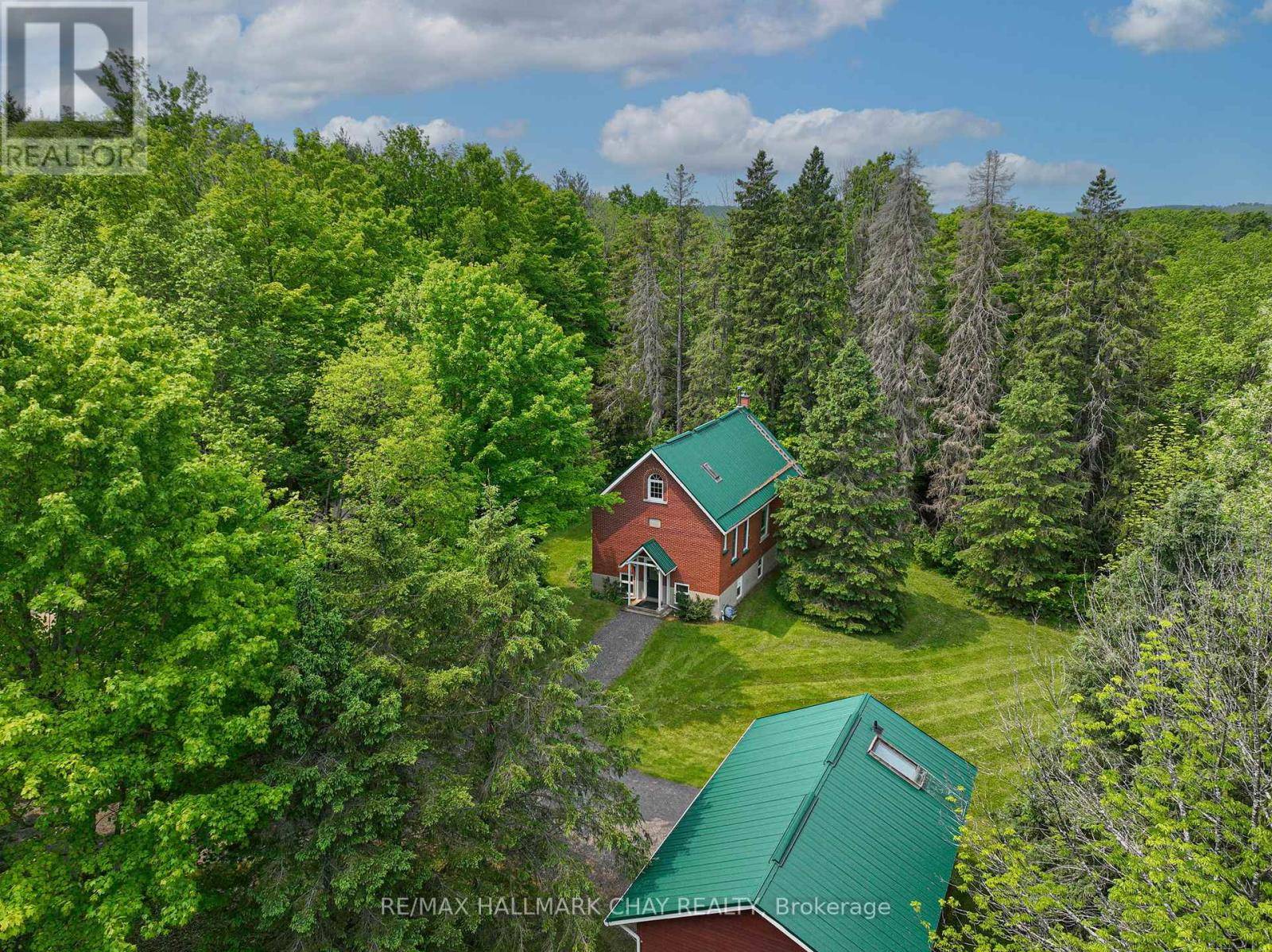 627379 15 SIDE ROAD, Mulmur, ON L9V0T6