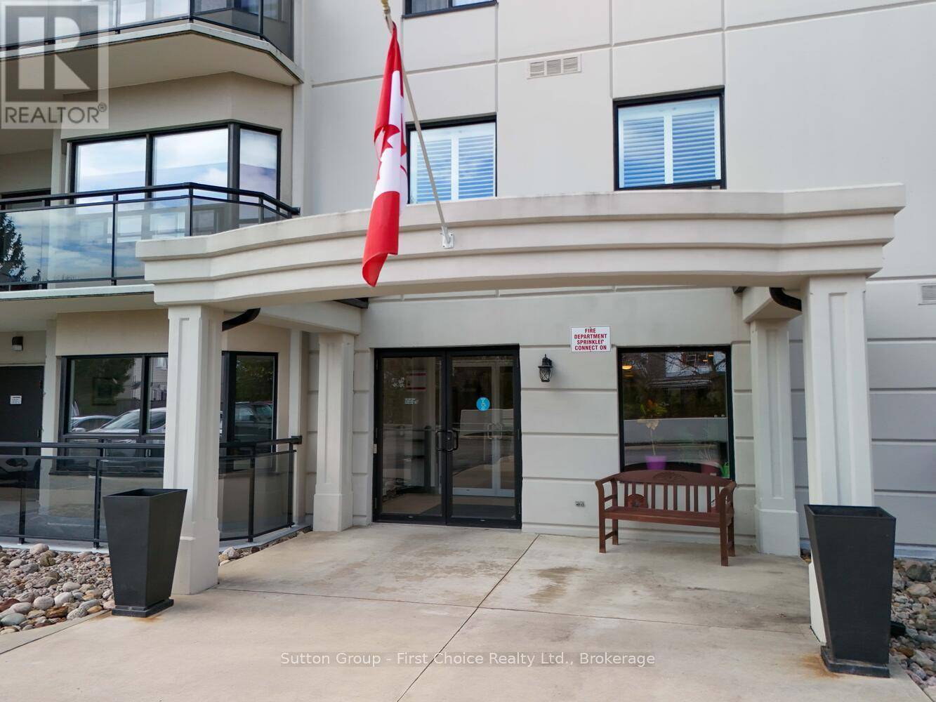 Stratford, ON N5A4S9,160 Romeo ST #504