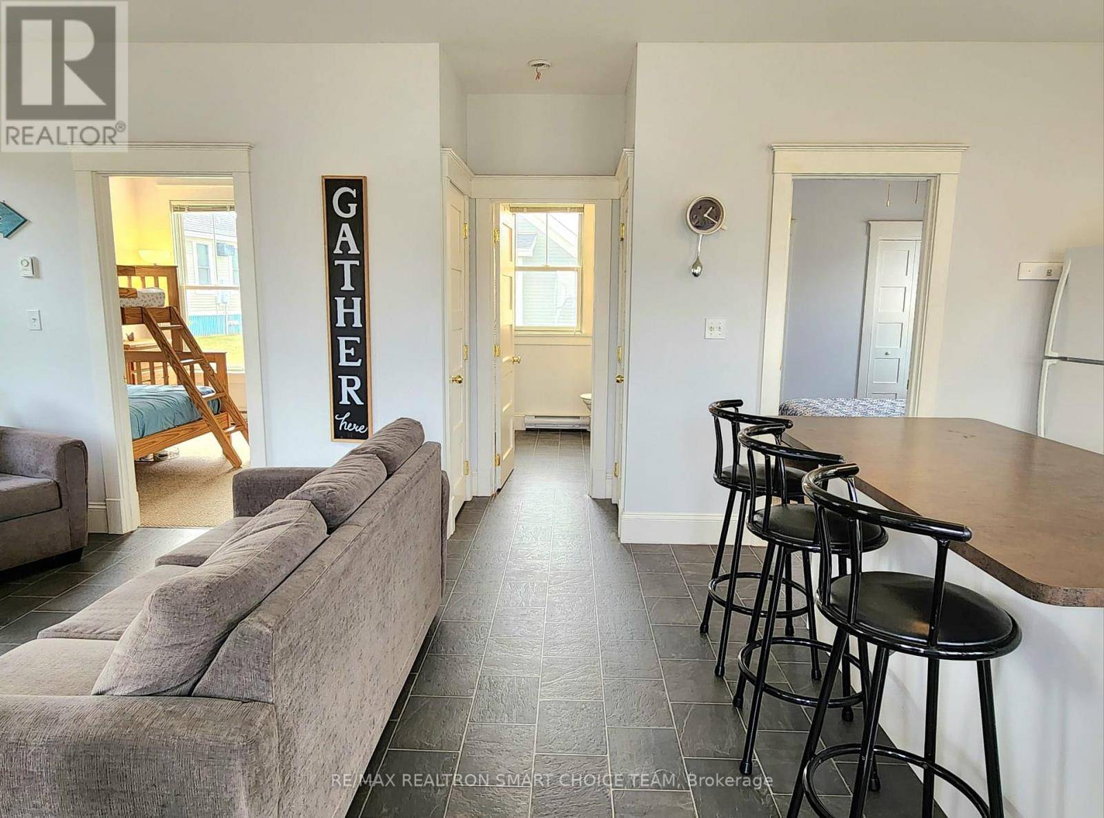 Prince Edward County (athol), ON K0K1P0,18 MEADOW VIEW LANE