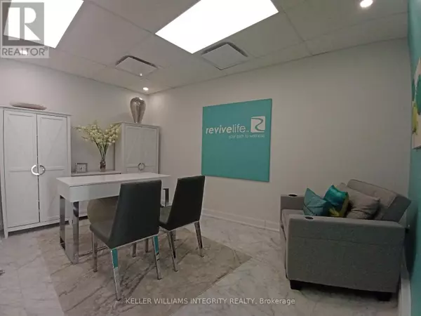 Ottawa, ON K2B6M2,69 KEMPSTER AVENUE