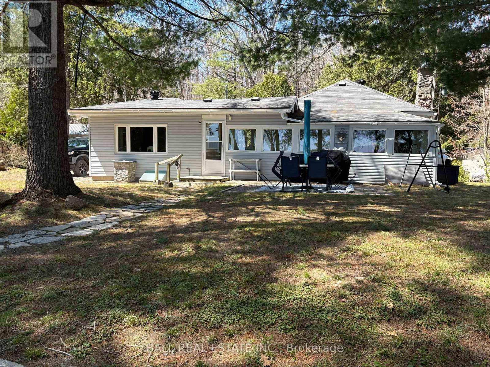 2077 WHITE LAKE ROAD W, Douro-dummer, ON K0L2H0