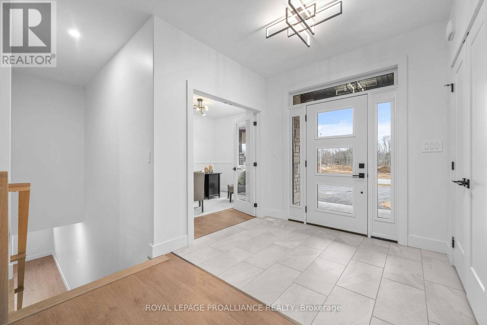 Prince Edward County (ameliasburgh), ON K0K1L0,235 MICHAEL'S WAY