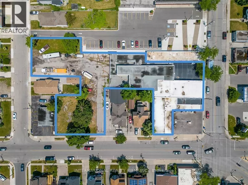 330 WELLINGTON STREET, Sarnia, ON N7T1H5