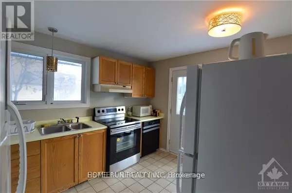 Ottawa, ON K1V8X4,3310 SOUTHGATE RD #180