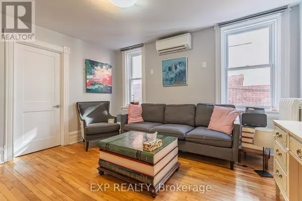 Ottawa, ON K1N5E9,52 ST ANDREW STREET