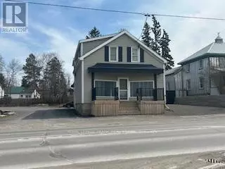 Selwyn, ON K0L1H0,UNIT #1 MAIN FLOOR - 817 WARD STREET