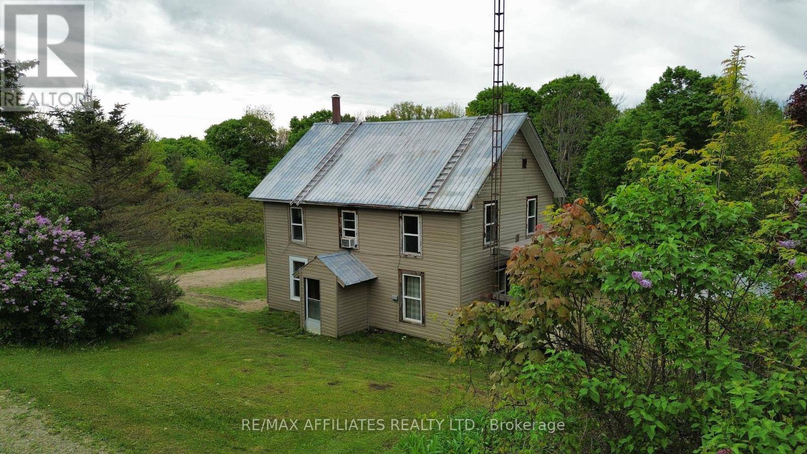 Frontenac (frontenac Centre), ON K0H1B0,1505 ELM TREE ROAD