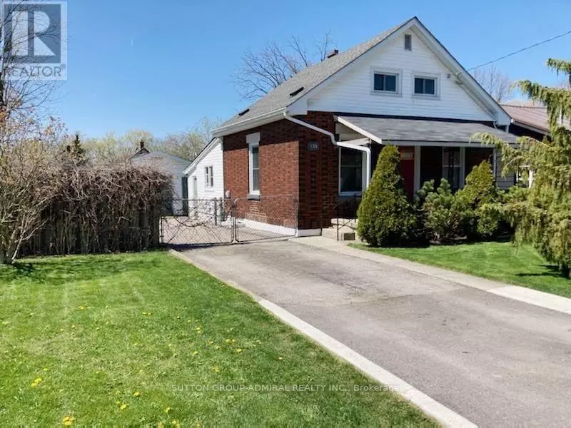 London East (east H), ON N5W4P4,439 BURDICK PLACE W