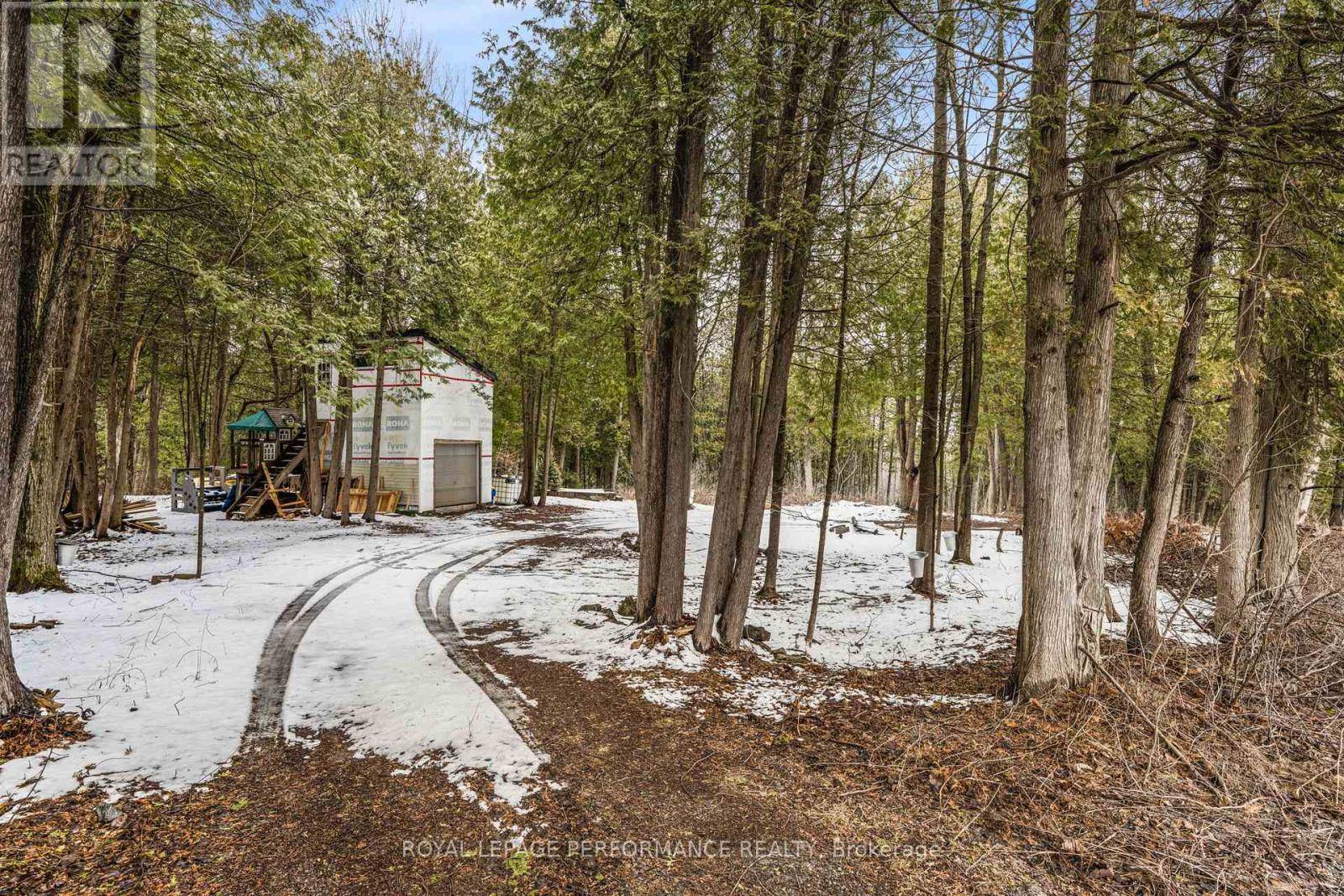 Ottawa, ON K0A2P0,8441 COOPER HILL ROAD