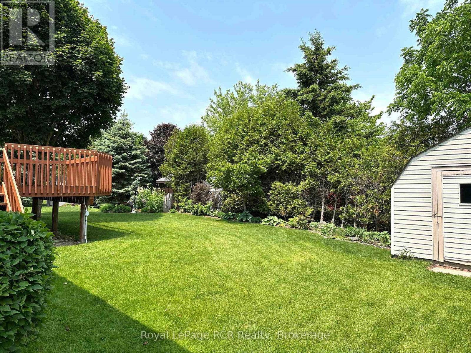Hanover, ON N4N3S2,218 4TH STREET CRESCENT