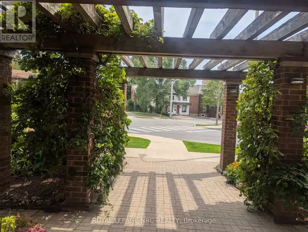St. Catharines (downtown), ON L2R7L7,141 Church ST #1104