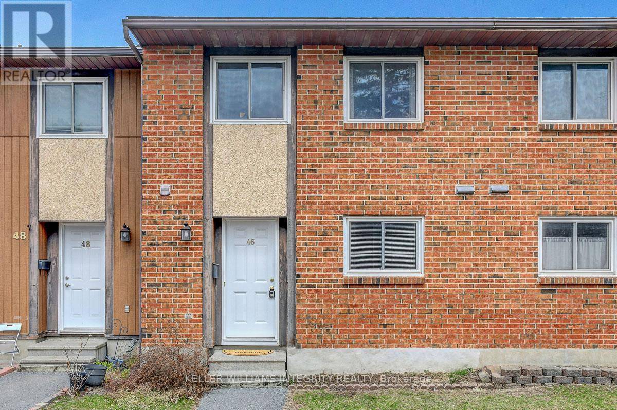46 BERING COURT, Ottawa, ON K2L2B7