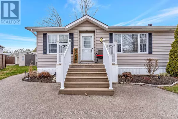 4 MAPLE RIDGE - 1429 SHEFFIELD ROAD, Hamilton, ON N1R2B9