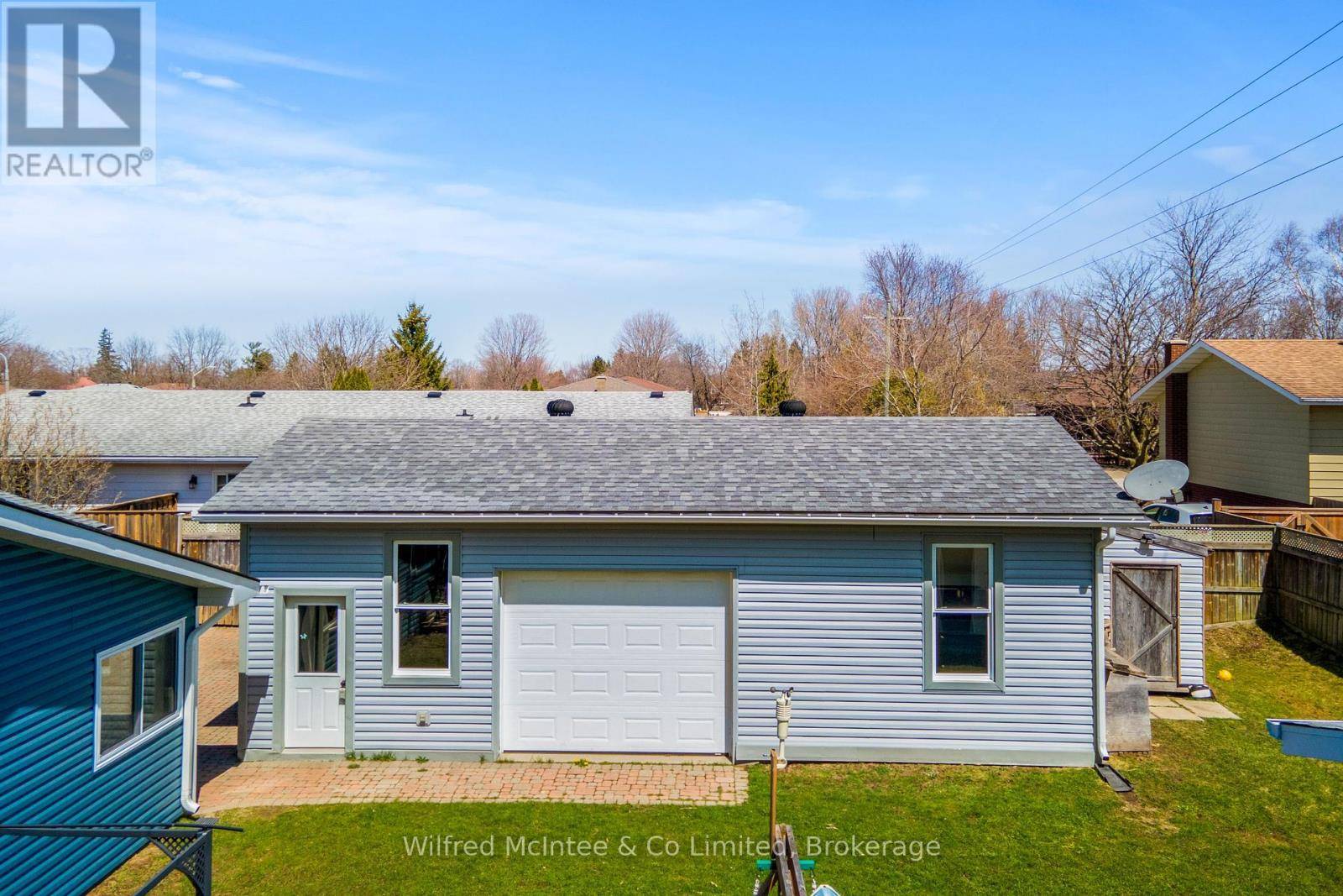Saugeen Shores, ON N0H2C1,335 BRICKER STREET