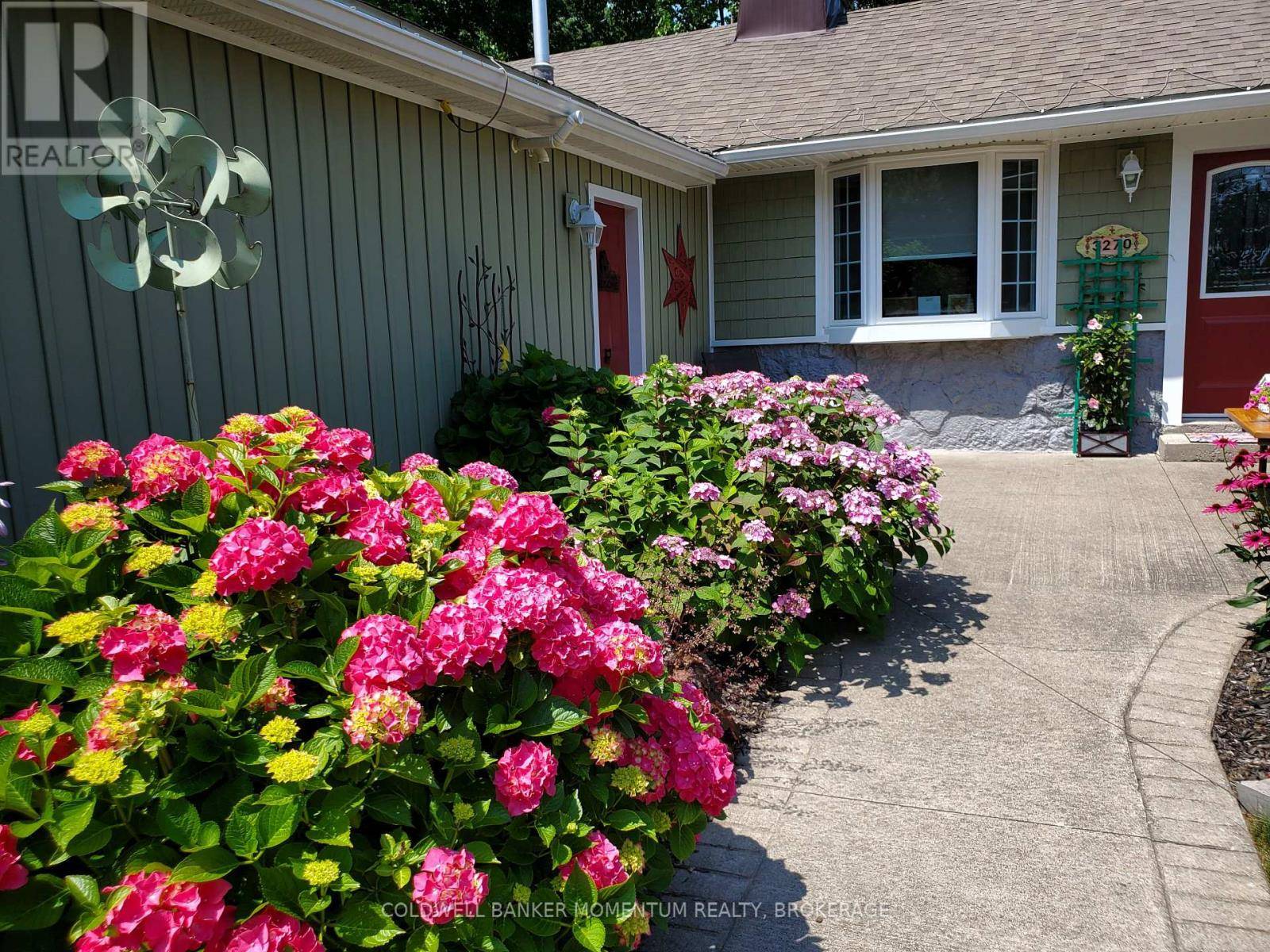 Fort Erie (ridgeway), ON L0S1N0,3270 BETHUNE AVENUE