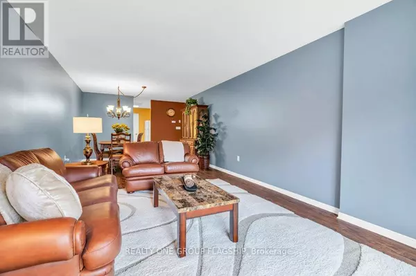 Centre Wellington (fergus), ON N1M3R6,245 queen ST West #202