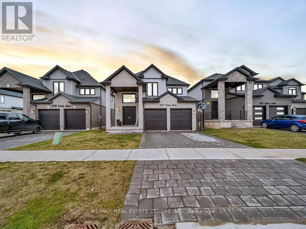 London South (south U), ON N6M0K1,3374 ORIOLE DRIVE
