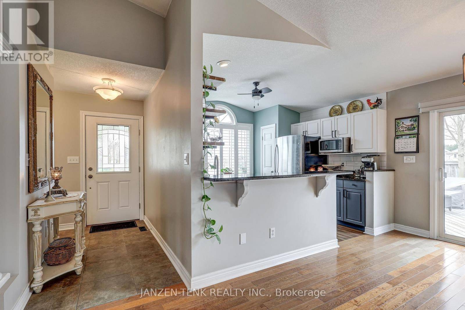 St. Thomas, ON N5R6C7,2 ROSETHORN COURT