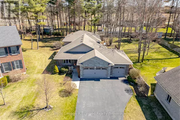 56 WINTERGREEN CRESCENT, Norfolk (delhi), ON N4B2W5