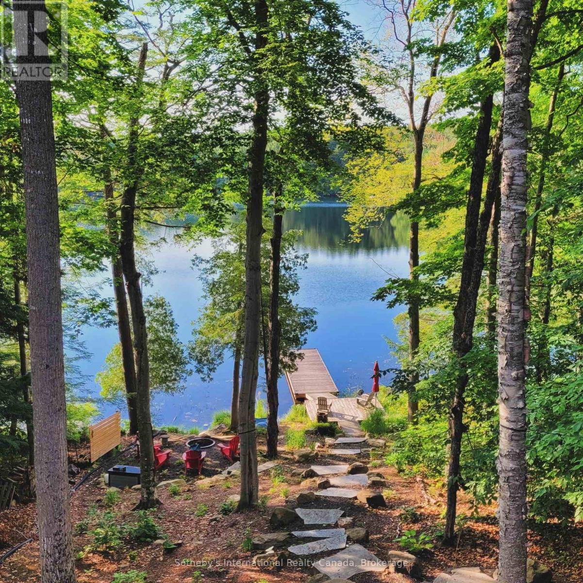 Lake Of Bays (franklin), ON P0B1A0,1048 LONGLINE LAKE ROAD