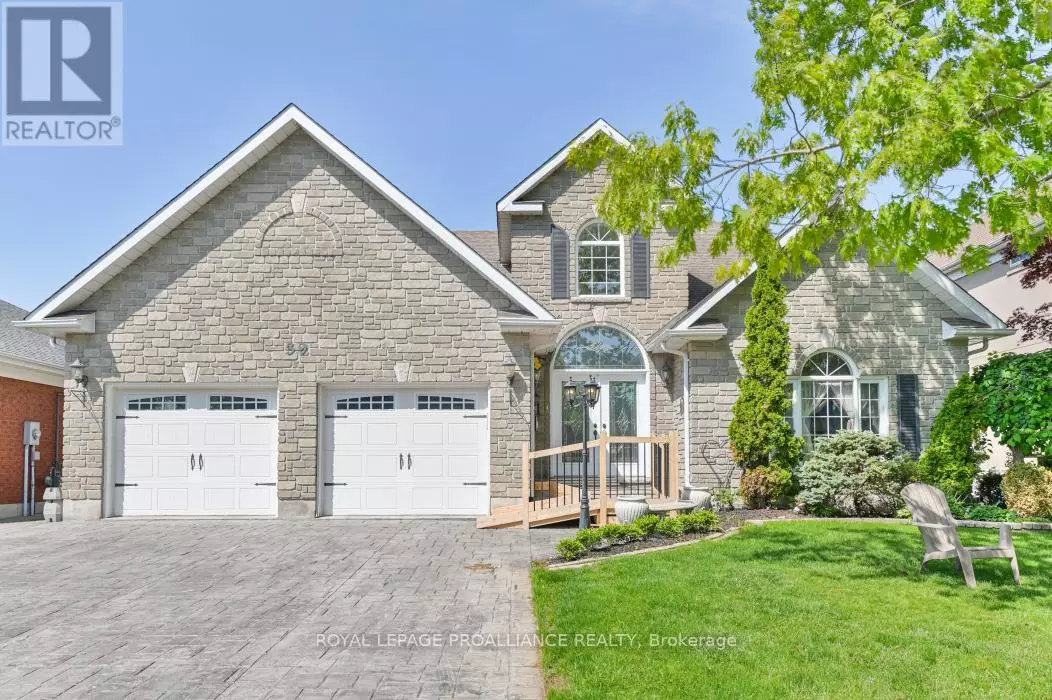 Belleville (belleville Ward), ON K8P5K3,39 GROSVENOR DRIVE