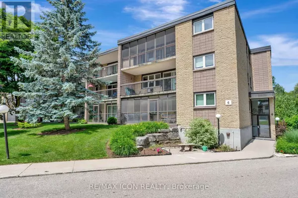 Cambridge, ON N3H5E7,6 Shettleston DR #306
