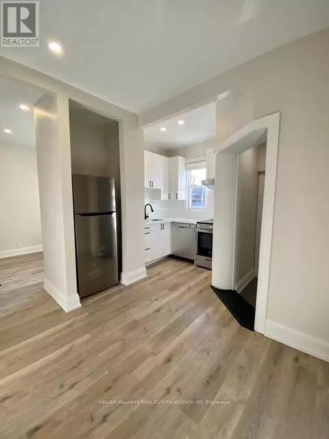 Hamilton (stripley), ON L8L6R4,11 BARNESDALE AVENUE N